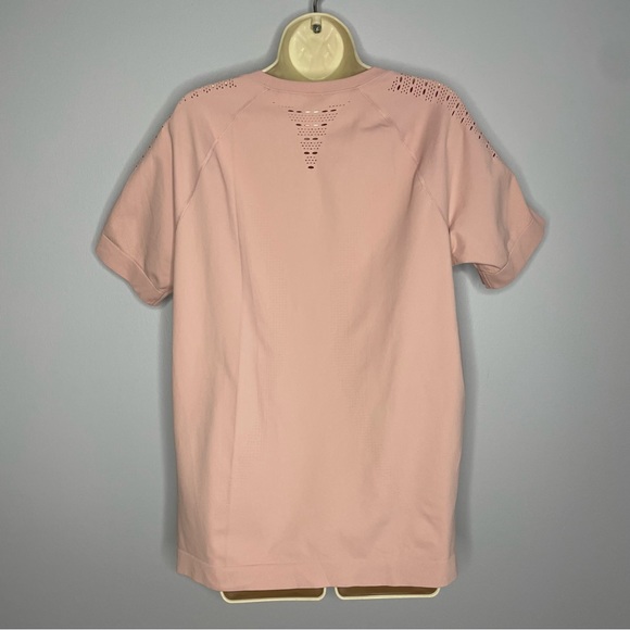 Gymshark Energy Seamless Gym T Shirt Light Pink - Picture 4 of 5